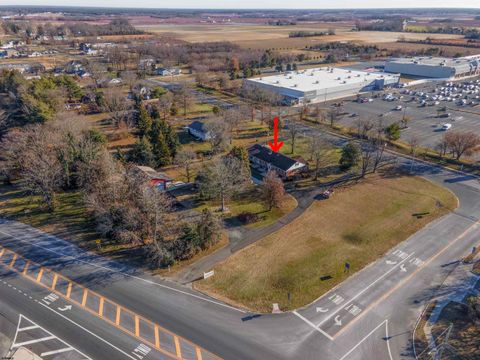 Homes For Sale - 19 Middle Road<br/> Hammonton, NJ 08037