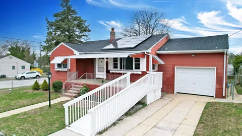 MLS: 594959