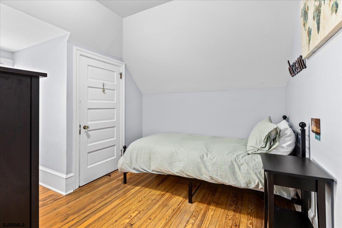 Ventnor, New Jersey 08406, United States, 7 Bedrooms Bedrooms, ,5 BathroomsBathrooms,Residential,Active,135602