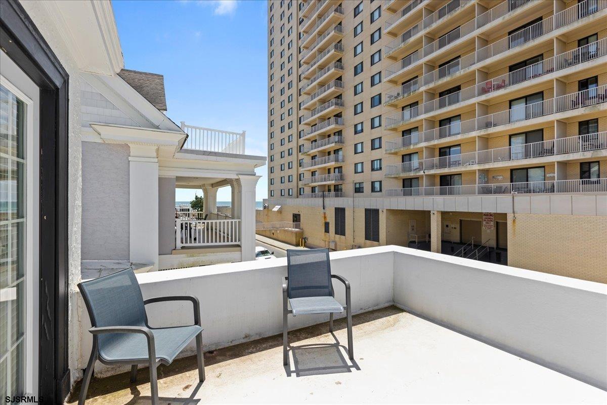 Ventnor, New Jersey 08406, United States, 7 Bedrooms Bedrooms, ,5 BathroomsBathrooms,Residential,Active,135602