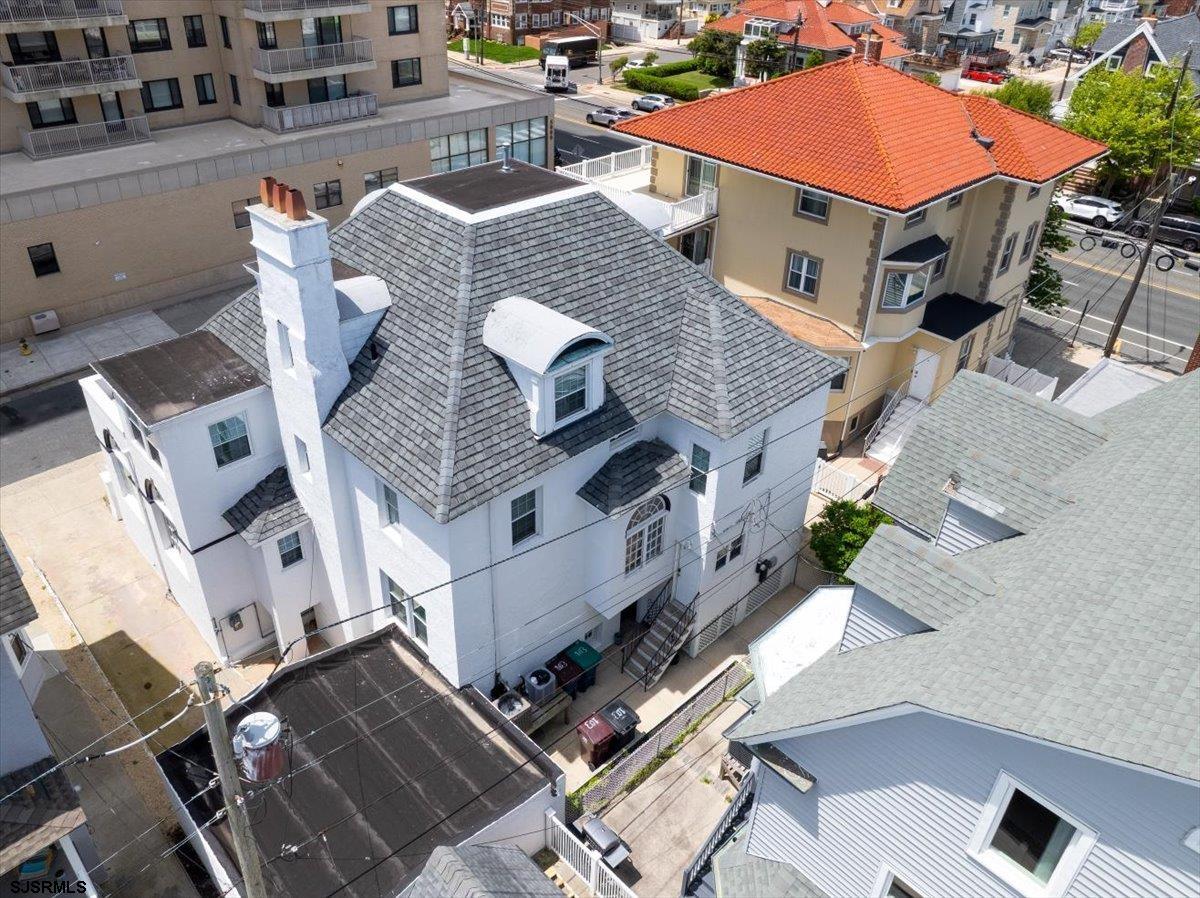 Ventnor, New Jersey 08406, United States, 7 Bedrooms Bedrooms, ,5 BathroomsBathrooms,Residential,Active,135602