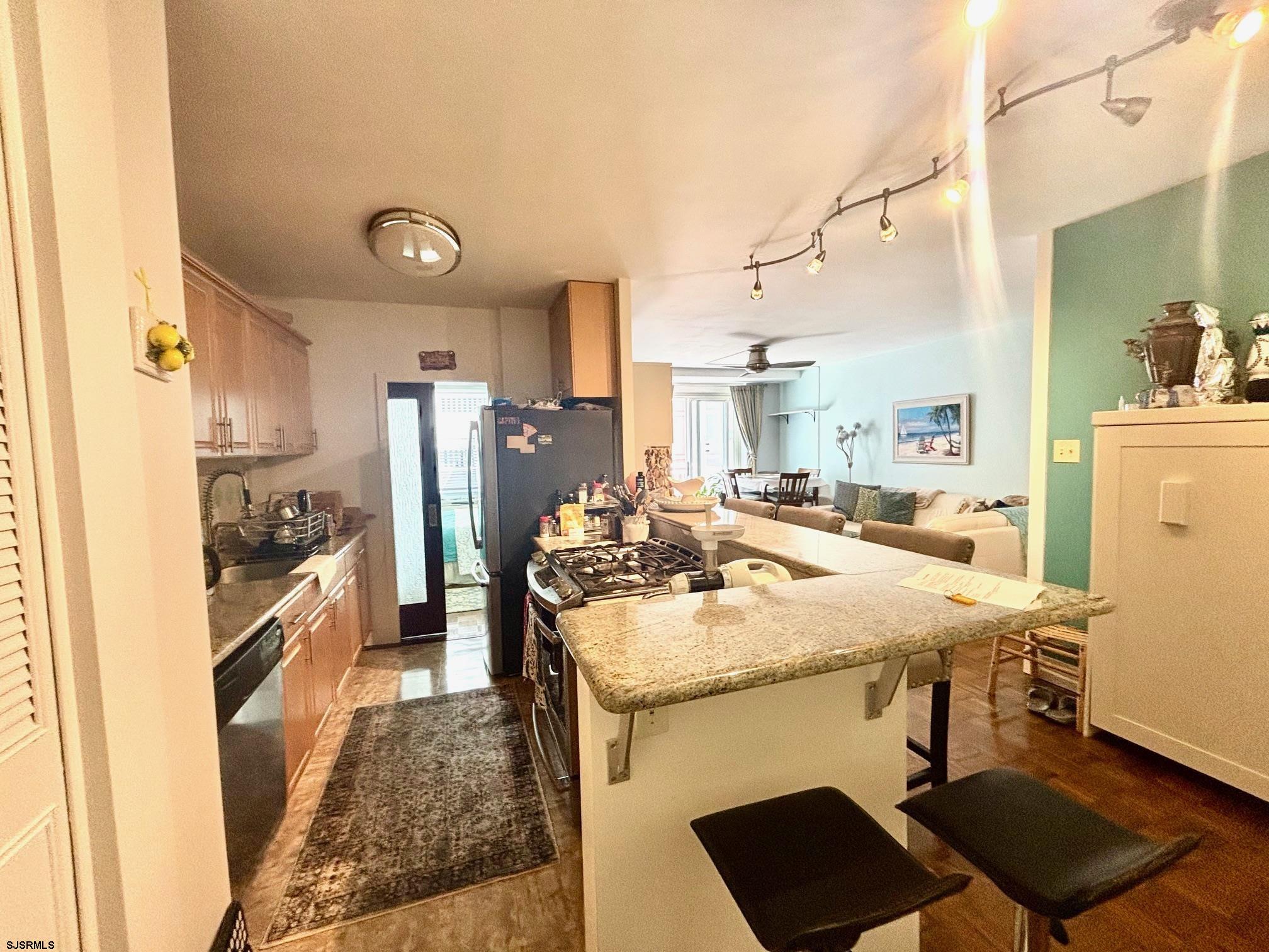 Atlantic City, New Jersey 08401, United States, 1 Bedroom Bedrooms, ,1 BathroomBathrooms,Residential,Active,159939