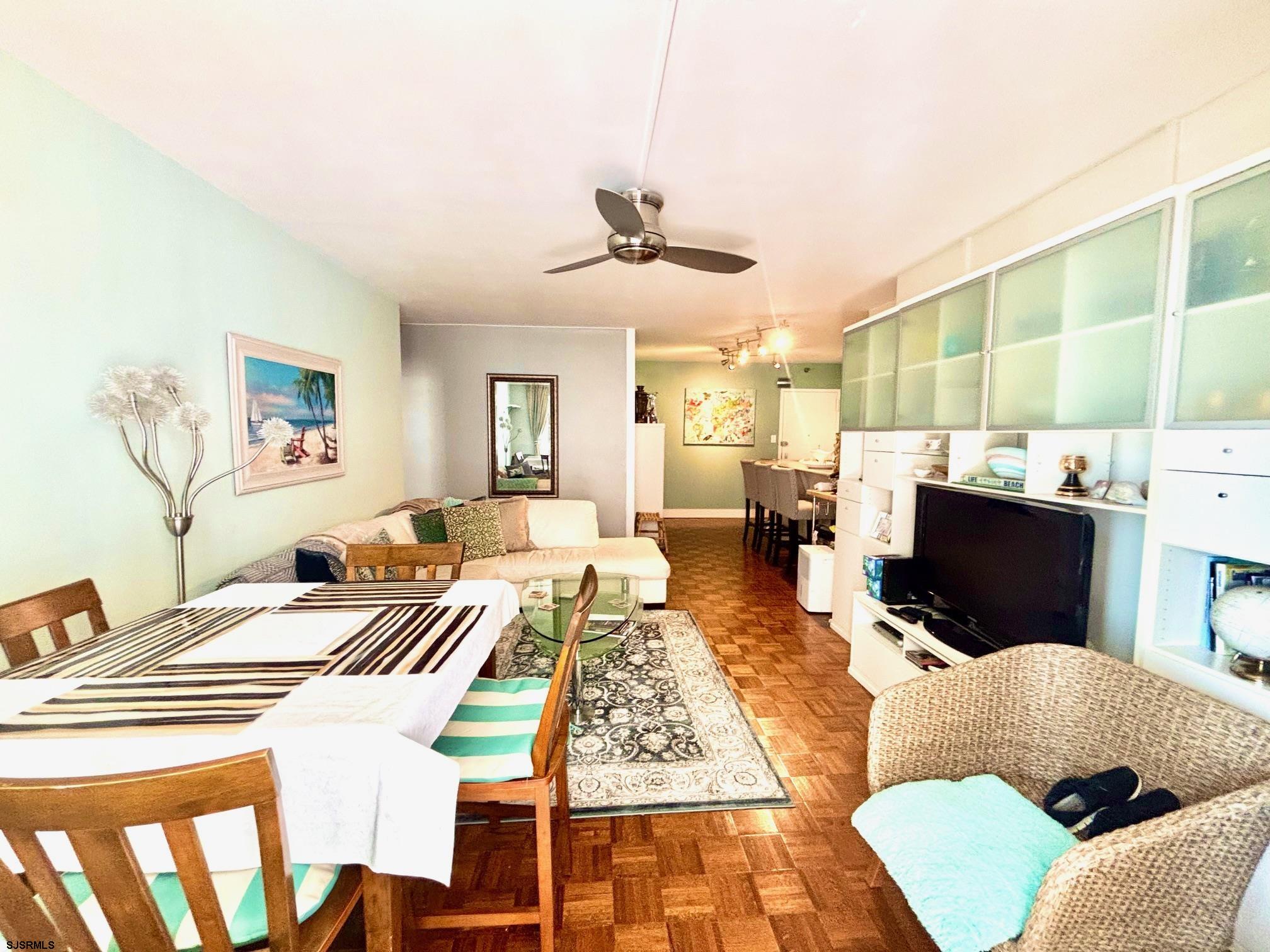 Atlantic City, New Jersey 08401, United States, 1 Bedroom Bedrooms, ,1 BathroomBathrooms,Residential,Active,159939