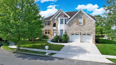 Photo of 66 Monet Dr, Mays Landing, NJ 08330 (MLS # 604629)