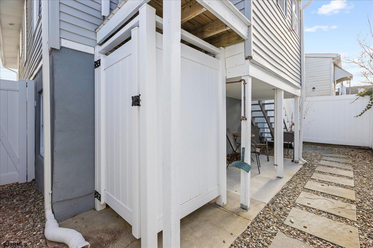 Ventnor, New Jersey 08406, United States, 3 Bedrooms Bedrooms, ,2 BathroomsBathrooms,Residential,Active,7589