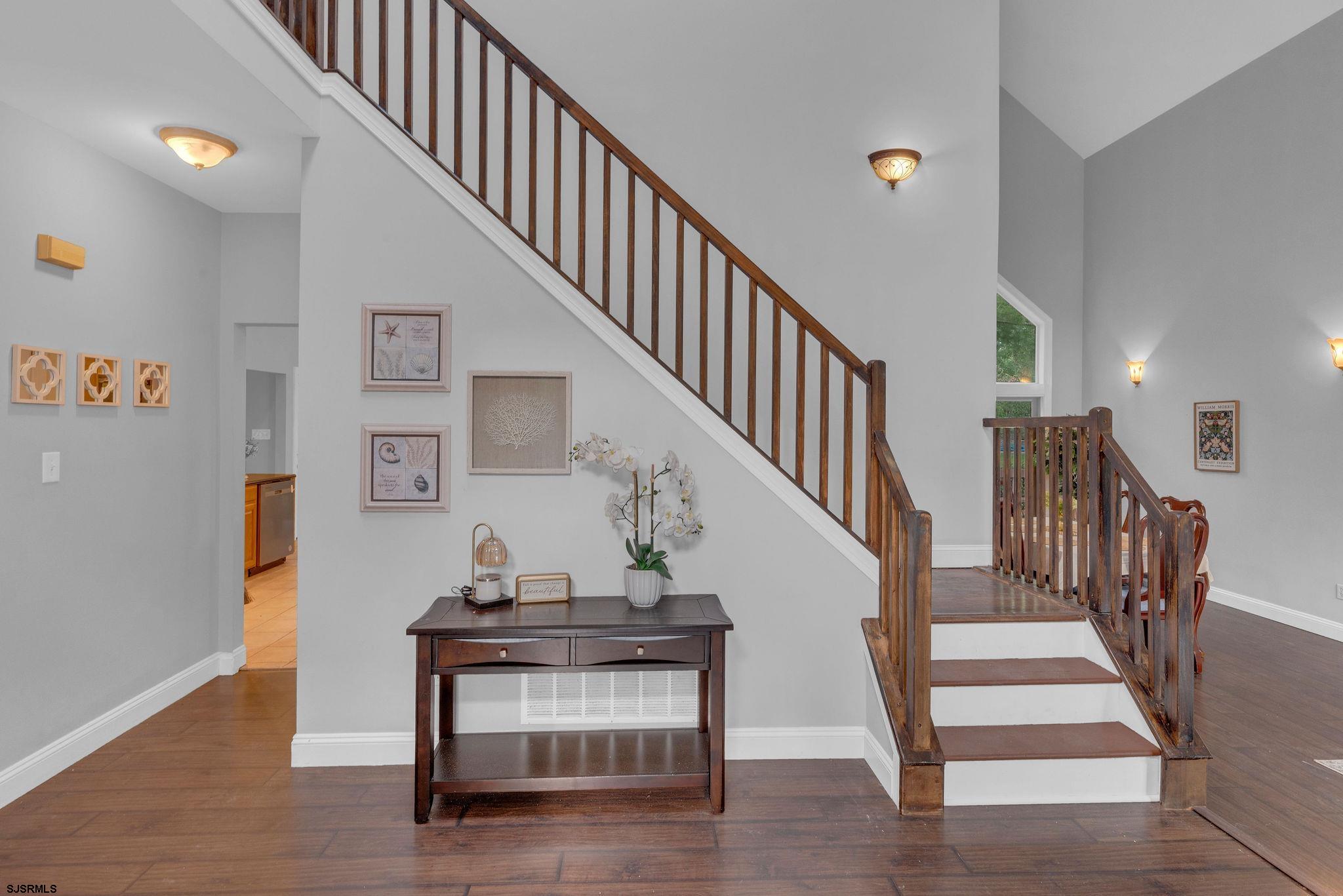 209 Shady Knoll Ln