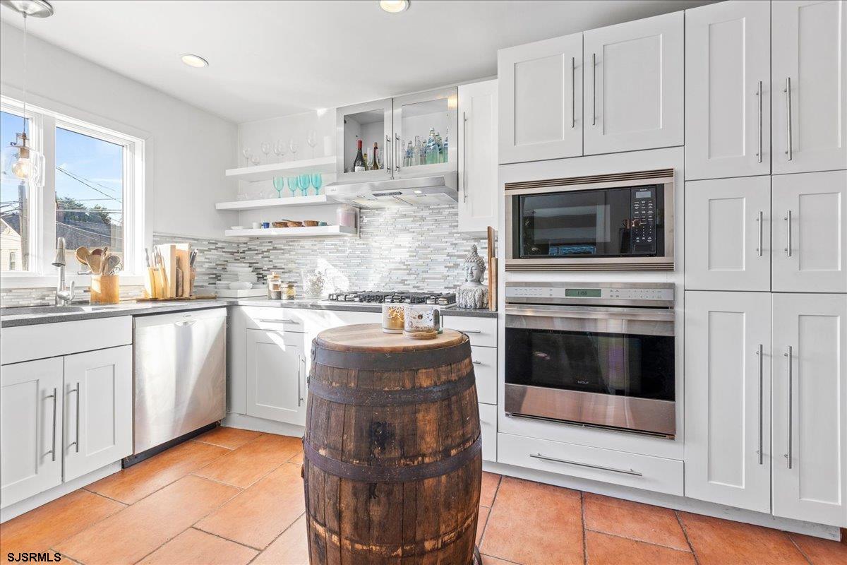 Ocean City, New Jersey 08226, United States, 5 Bedrooms Bedrooms, ,3 BathroomsBathrooms,Residential,Active,27819