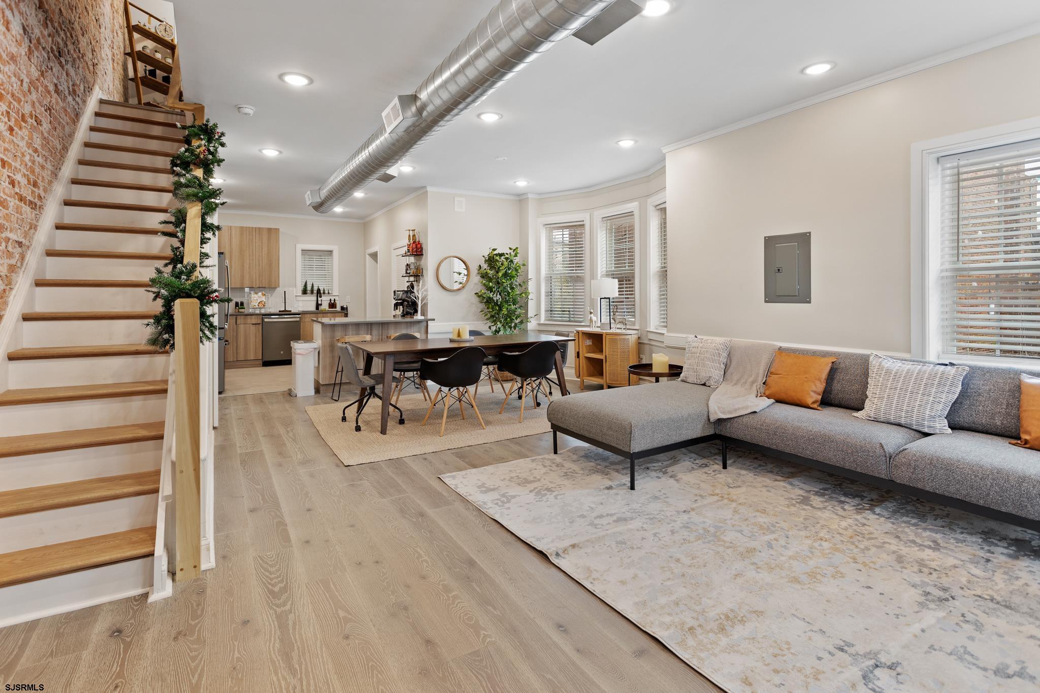 Atlantic City, New Jersey 08401, United States, 5 Bedrooms Bedrooms, ,3 BathroomsBathrooms,Residential,Active,158136