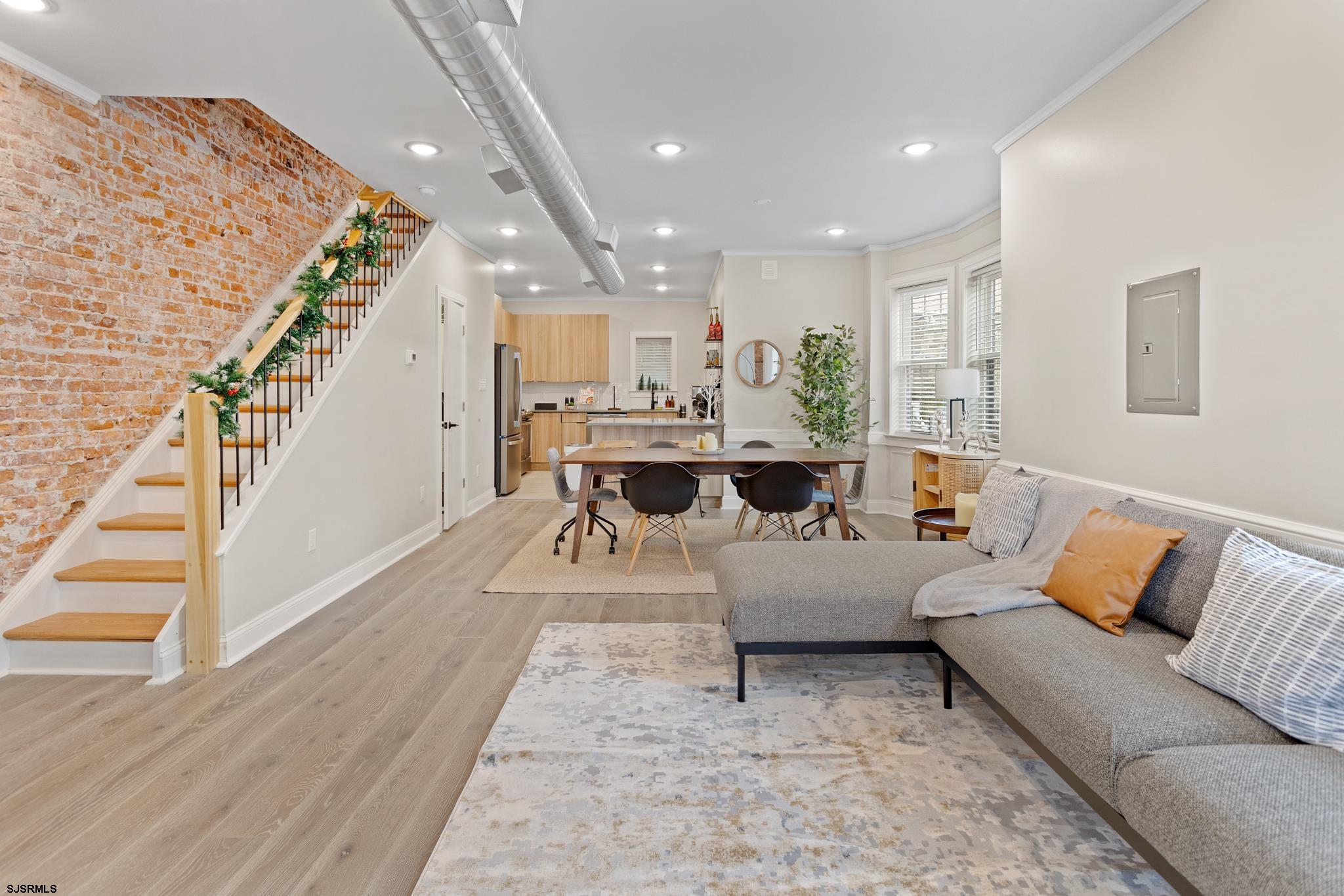 Atlantic City, New Jersey 08401, United States, 5 Bedrooms Bedrooms, ,3 BathroomsBathrooms,Residential,Active,158136