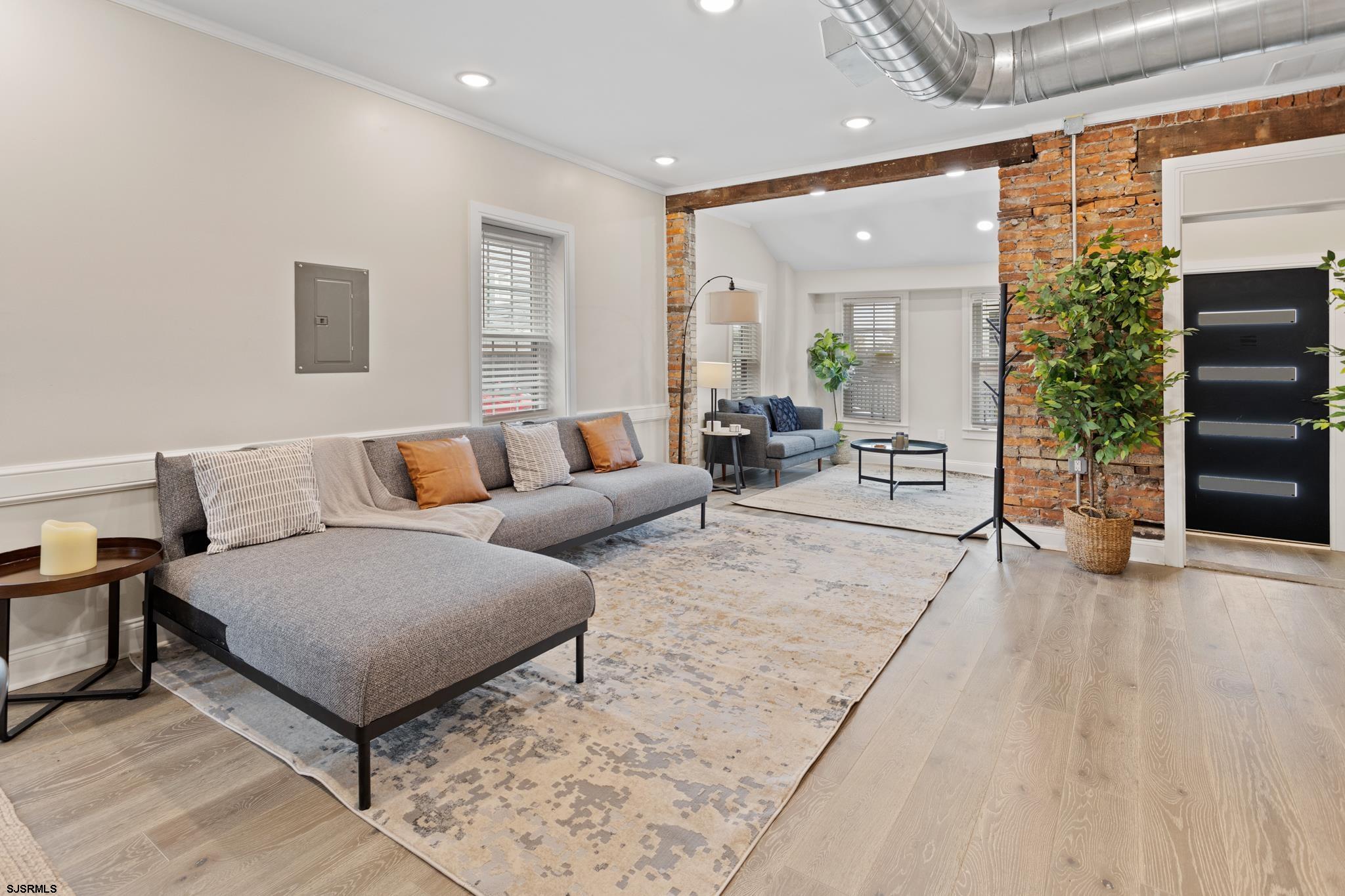 Atlantic City, New Jersey 08401, United States, 5 Bedrooms Bedrooms, ,3 BathroomsBathrooms,Residential,Active,158136