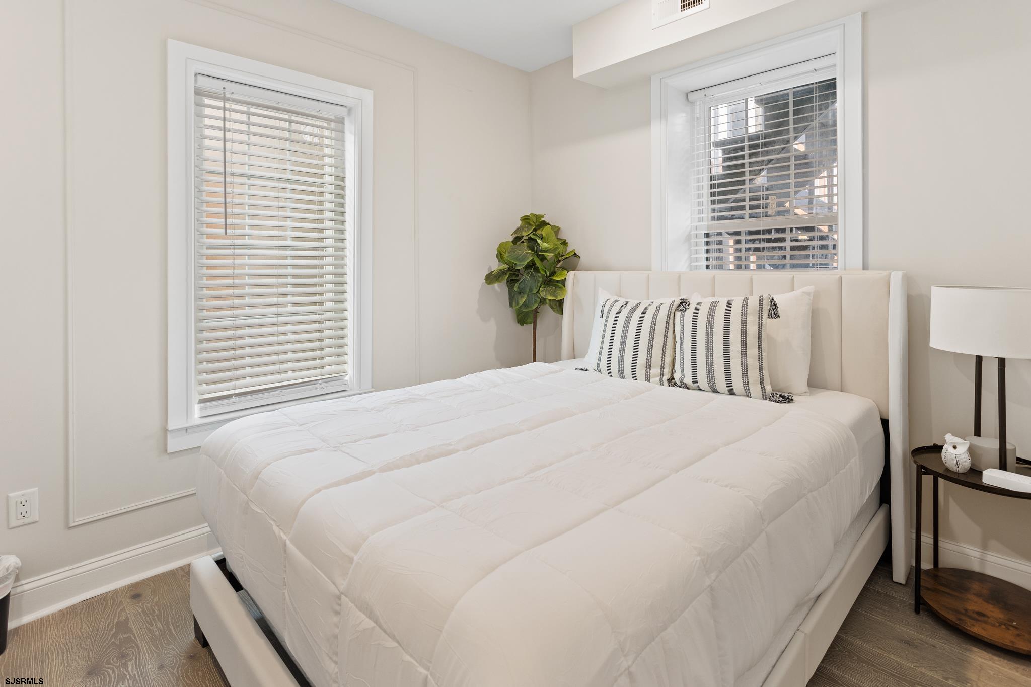 Atlantic City, New Jersey 08401, United States, 5 Bedrooms Bedrooms, ,3 BathroomsBathrooms,Residential,Active,158136