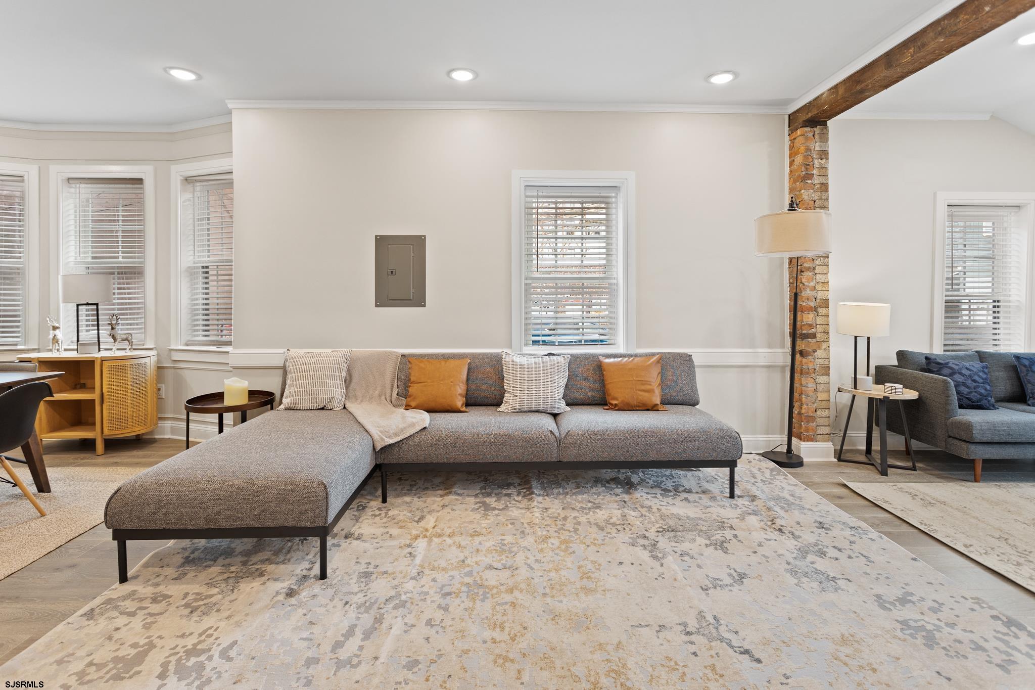 Atlantic City, New Jersey 08401, United States, 5 Bedrooms Bedrooms, ,3 BathroomsBathrooms,Residential,Active,158136