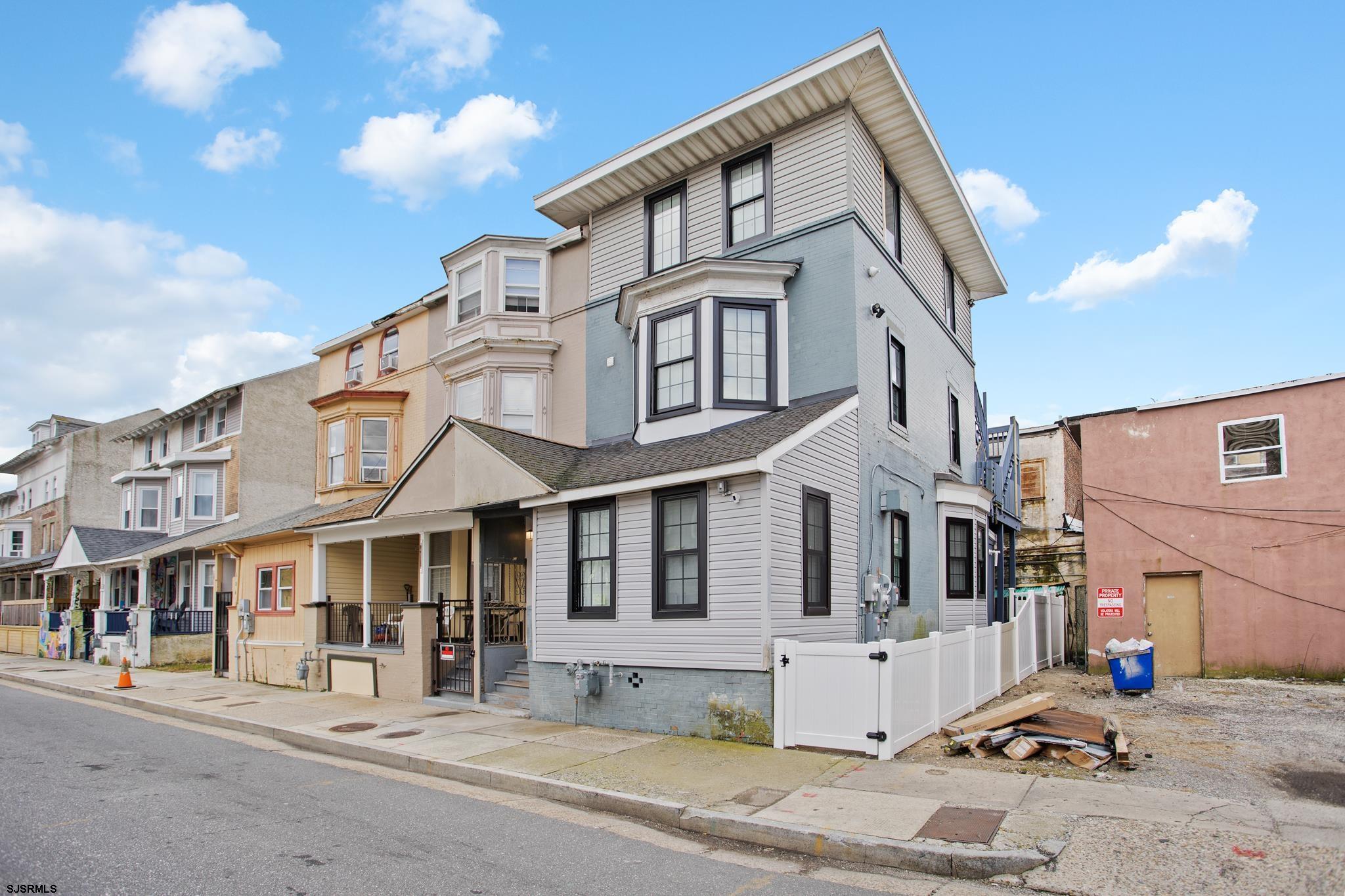 Atlantic City, New Jersey 08401, United States, 5 Bedrooms Bedrooms, ,3 BathroomsBathrooms,Residential,Active,158136