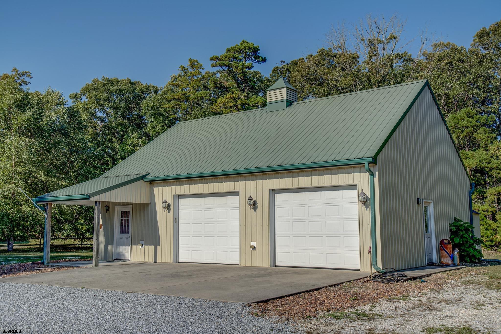 Petersburg, New Jersey 08270, United States, 4 Bedrooms Bedrooms, ,3 BathroomsBathrooms,Residential,Active,215191