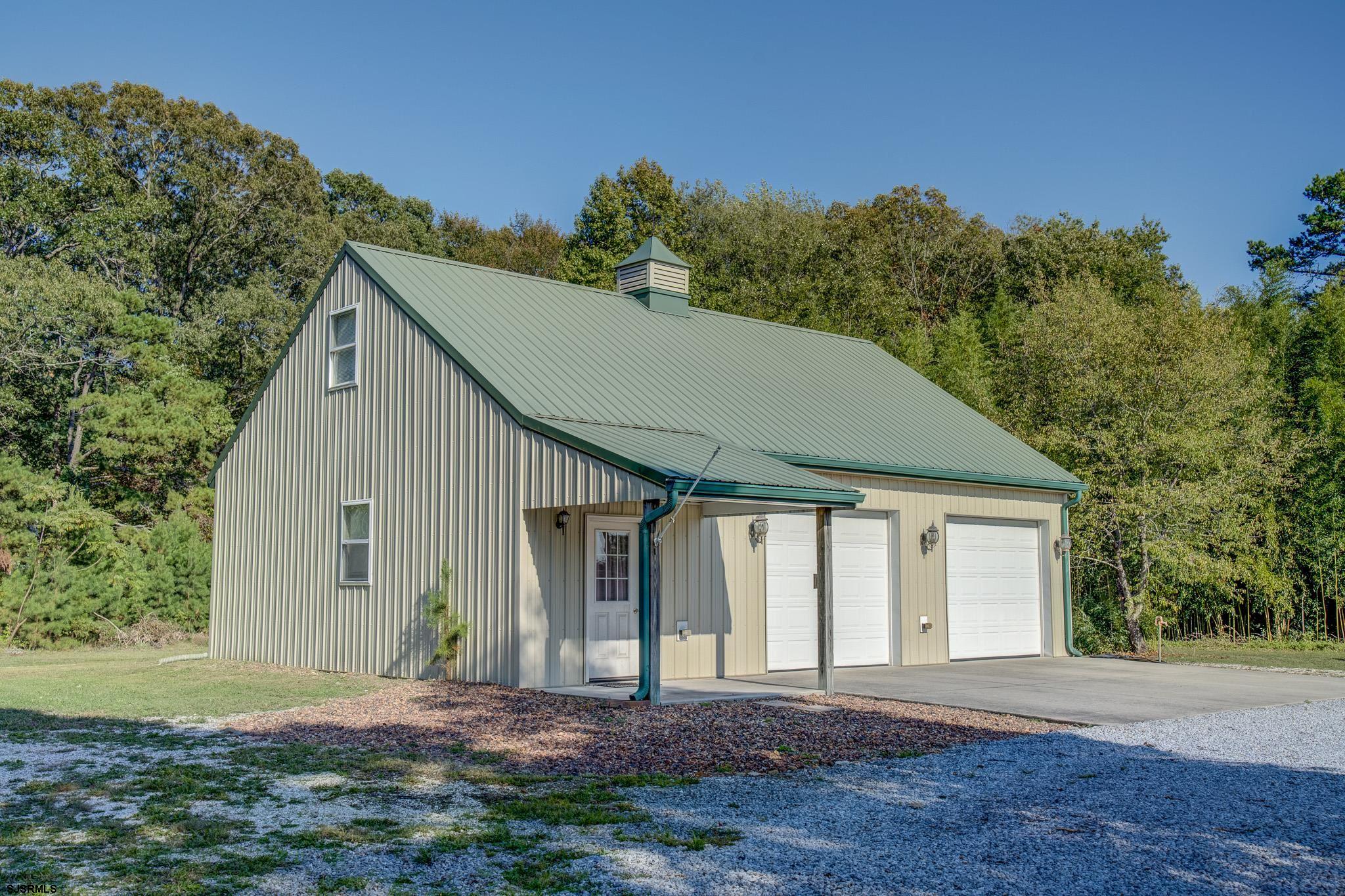 Petersburg, New Jersey 08270, United States, 4 Bedrooms Bedrooms, ,3 BathroomsBathrooms,Residential,Active,215191