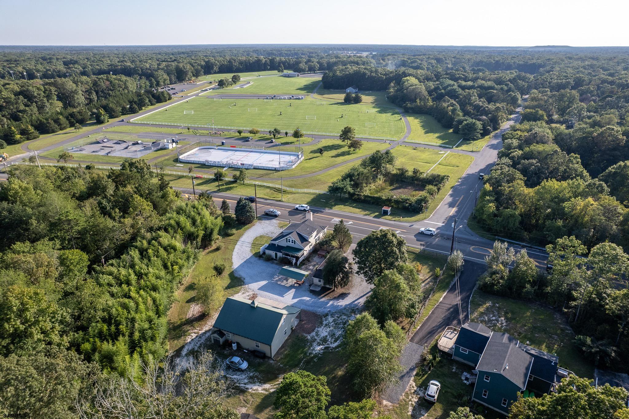 Petersburg, New Jersey 08270, United States, 4 Bedrooms Bedrooms, ,3 BathroomsBathrooms,Residential,Active,215191
