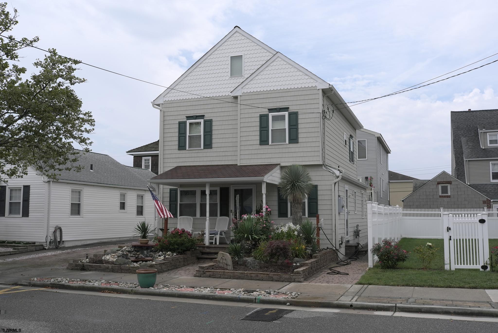 32 Manor