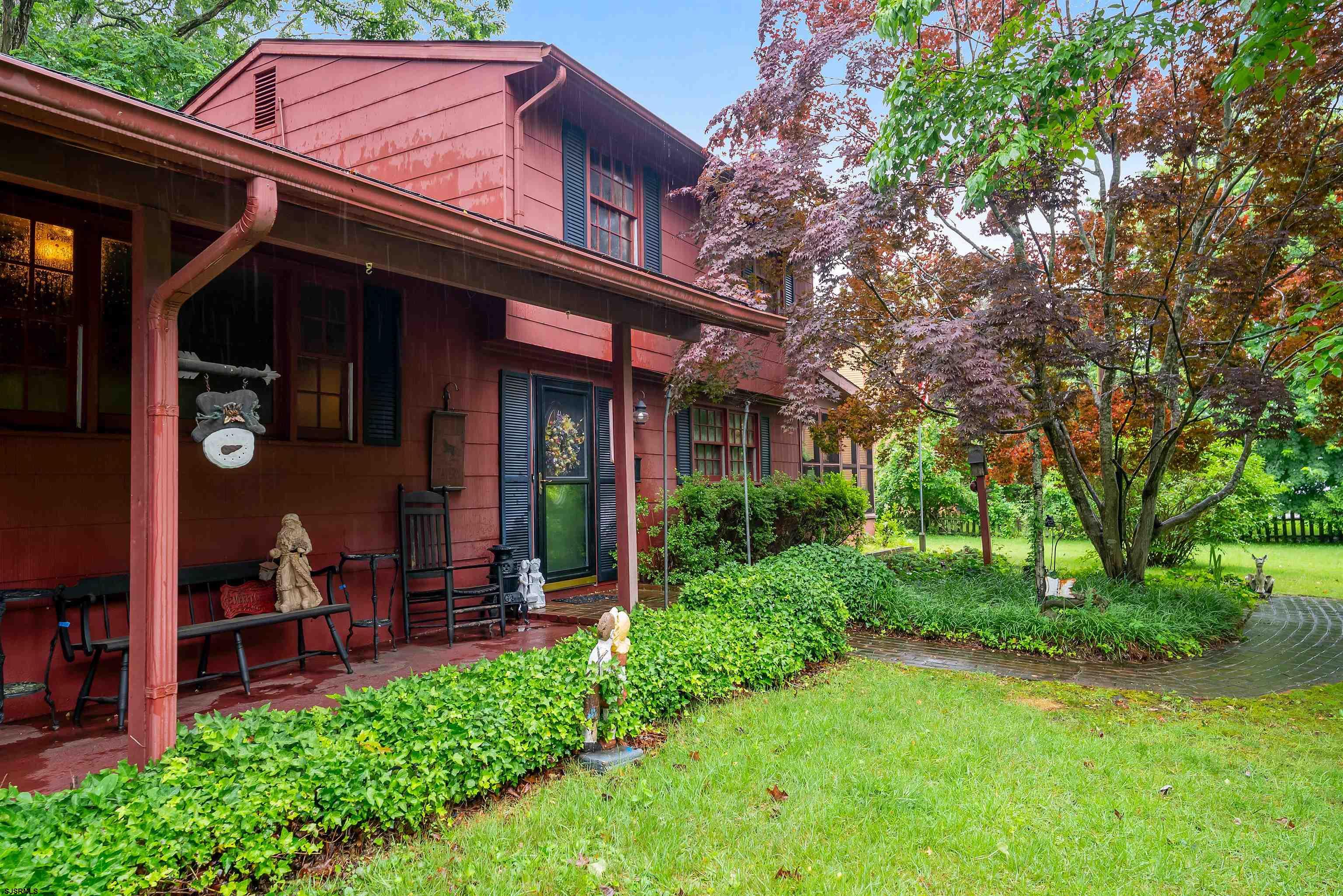259 E Ridgewood Ave