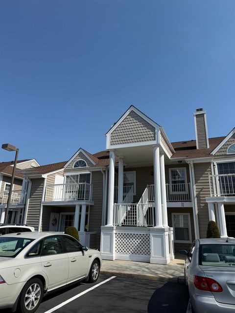 Condo For Sale - 550 Central Ave #E8<br/> Linwood, NJ 08221