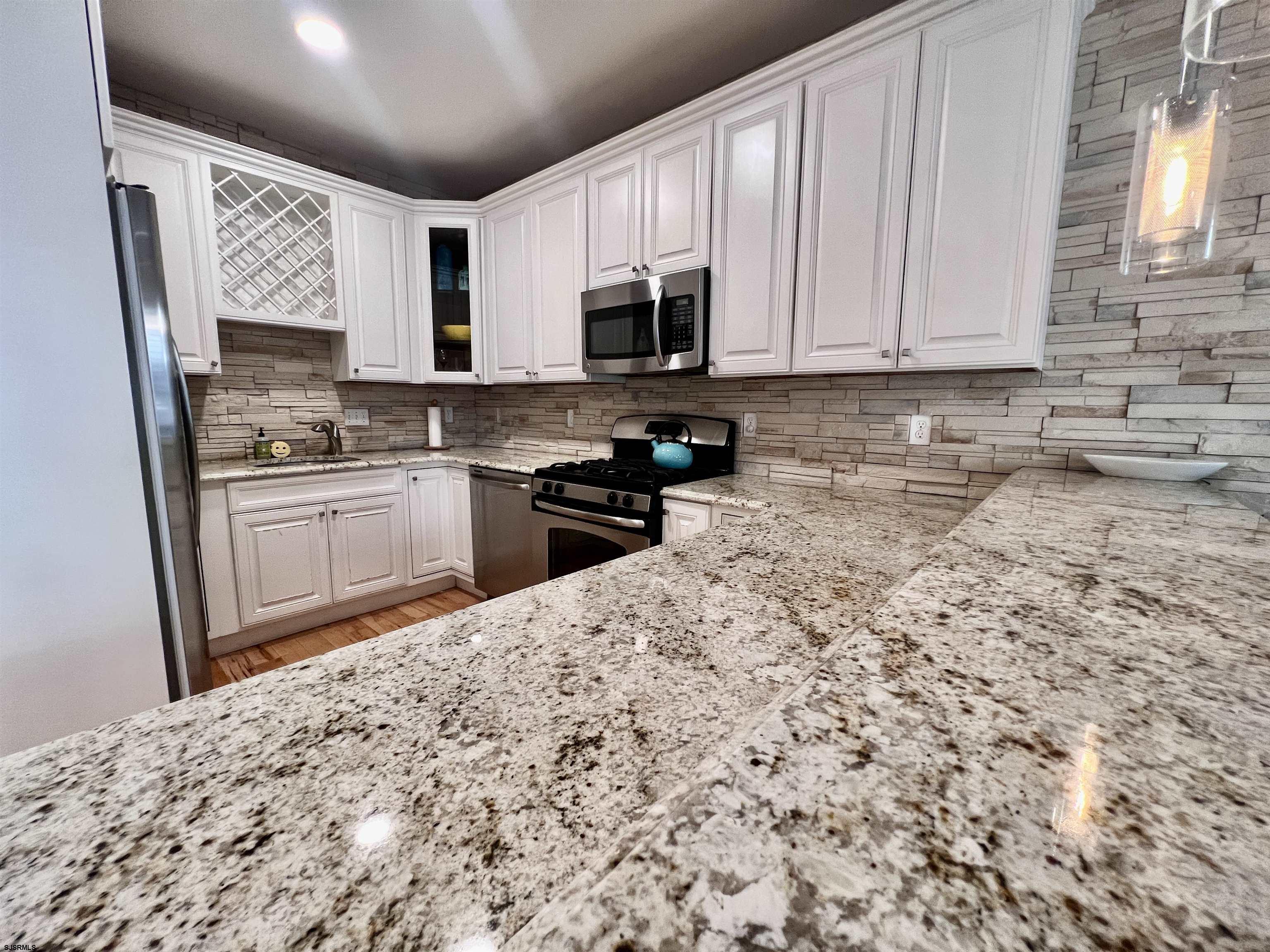 Margate, New Jersey 08402, United States, 5 Bedrooms Bedrooms, ,4 BathroomsBathrooms,Residential,Active,228083