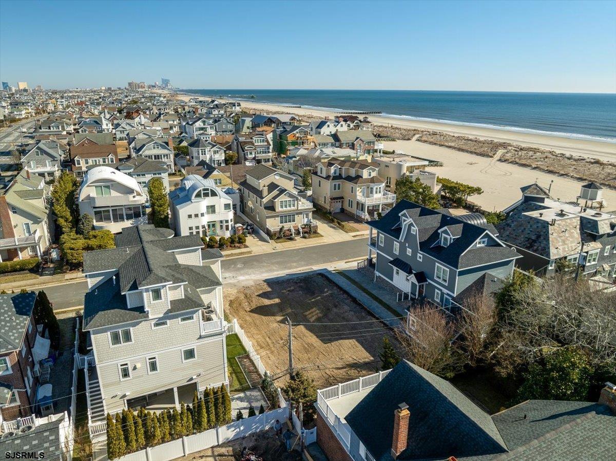 Margate, New Jersey 08402, United States, 5 Bedrooms Bedrooms, ,6 BathroomsBathrooms,Residential,Active,187050