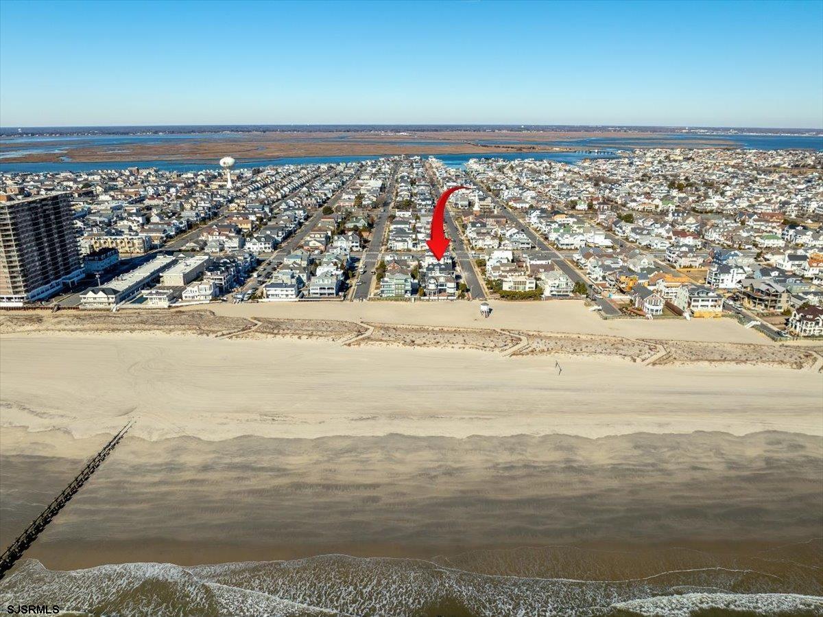 Margate, New Jersey 08402, United States, 5 Bedrooms Bedrooms, ,6 BathroomsBathrooms,Residential,Active,187050