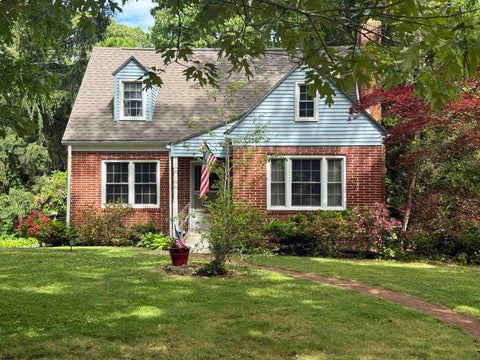 Homes For Sale - 144 Pitney Road<br/> Atlantic County, Absecon, NJ 08201