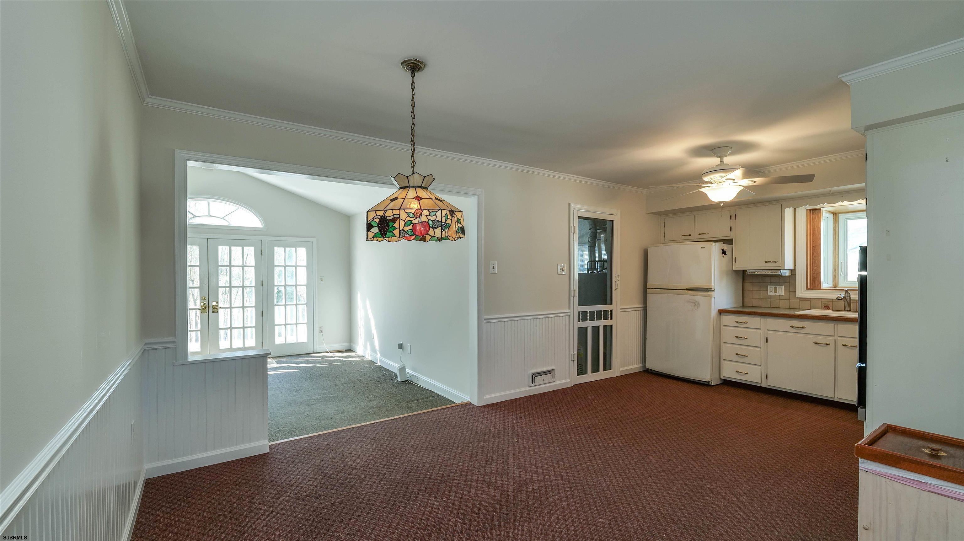 Somers Point, New Jersey 08244, United States, 2 Bedrooms Bedrooms, ,2 BathroomsBathrooms,Residential,Pending,93619