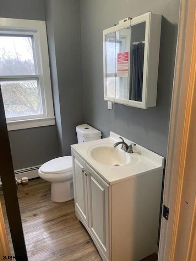 Penns Grove Borough, New Jersey 08069, United States, 4 Bedrooms Bedrooms, ,2 BathroomsBathrooms,Residential,Active,42763