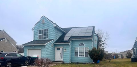 Photo of 5 Sassafras Dr, Sicklerville, NJ 08081 (MLS # 605971)