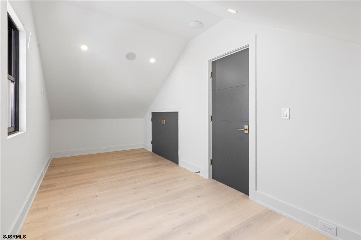 Margate, New Jersey 08402, United States, 6 Bedrooms Bedrooms, ,7 BathroomsBathrooms,Residential,Pending,9310