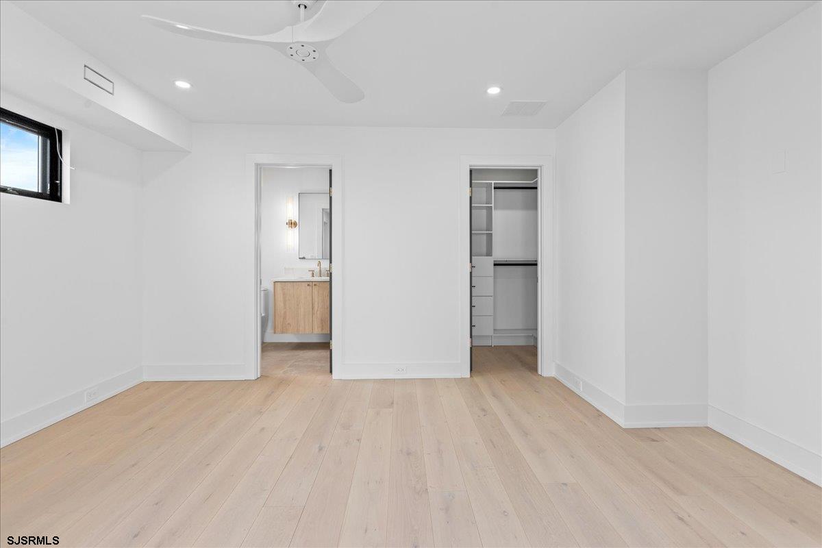 Margate, New Jersey 08402, United States, 6 Bedrooms Bedrooms, ,7 BathroomsBathrooms,Residential,Pending,9310