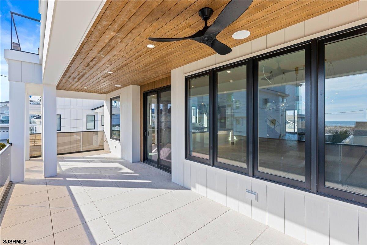 Margate, New Jersey 08402, United States, 6 Bedrooms Bedrooms, ,7 BathroomsBathrooms,Residential,Pending,9310