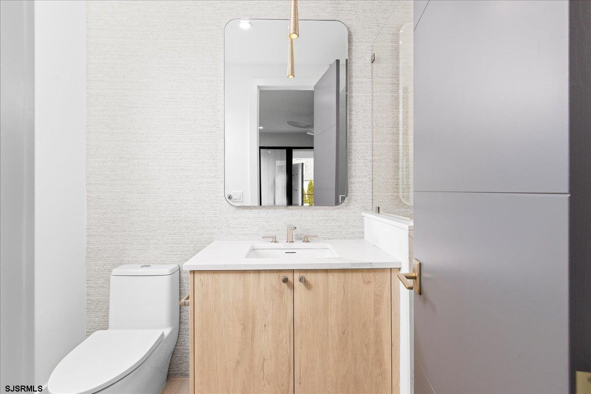 Margate, New Jersey 08402, United States, 6 Bedrooms Bedrooms, ,7 BathroomsBathrooms,Residential,Pending,9310