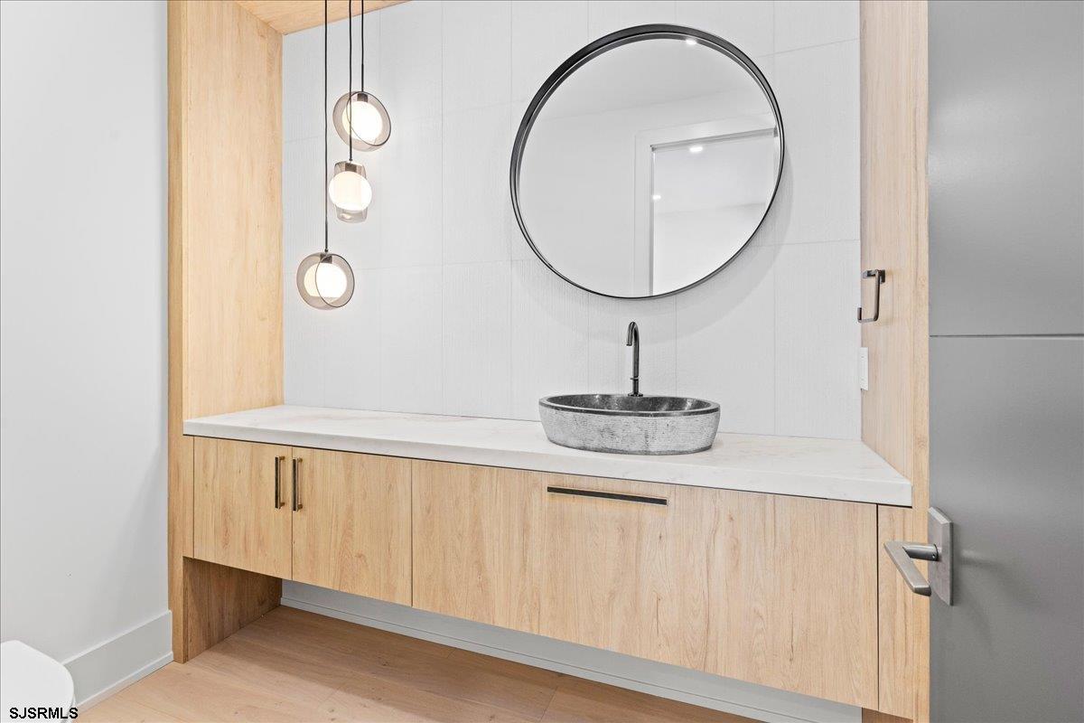 Margate, New Jersey 08402, United States, 6 Bedrooms Bedrooms, ,7 BathroomsBathrooms,Residential,Pending,9310