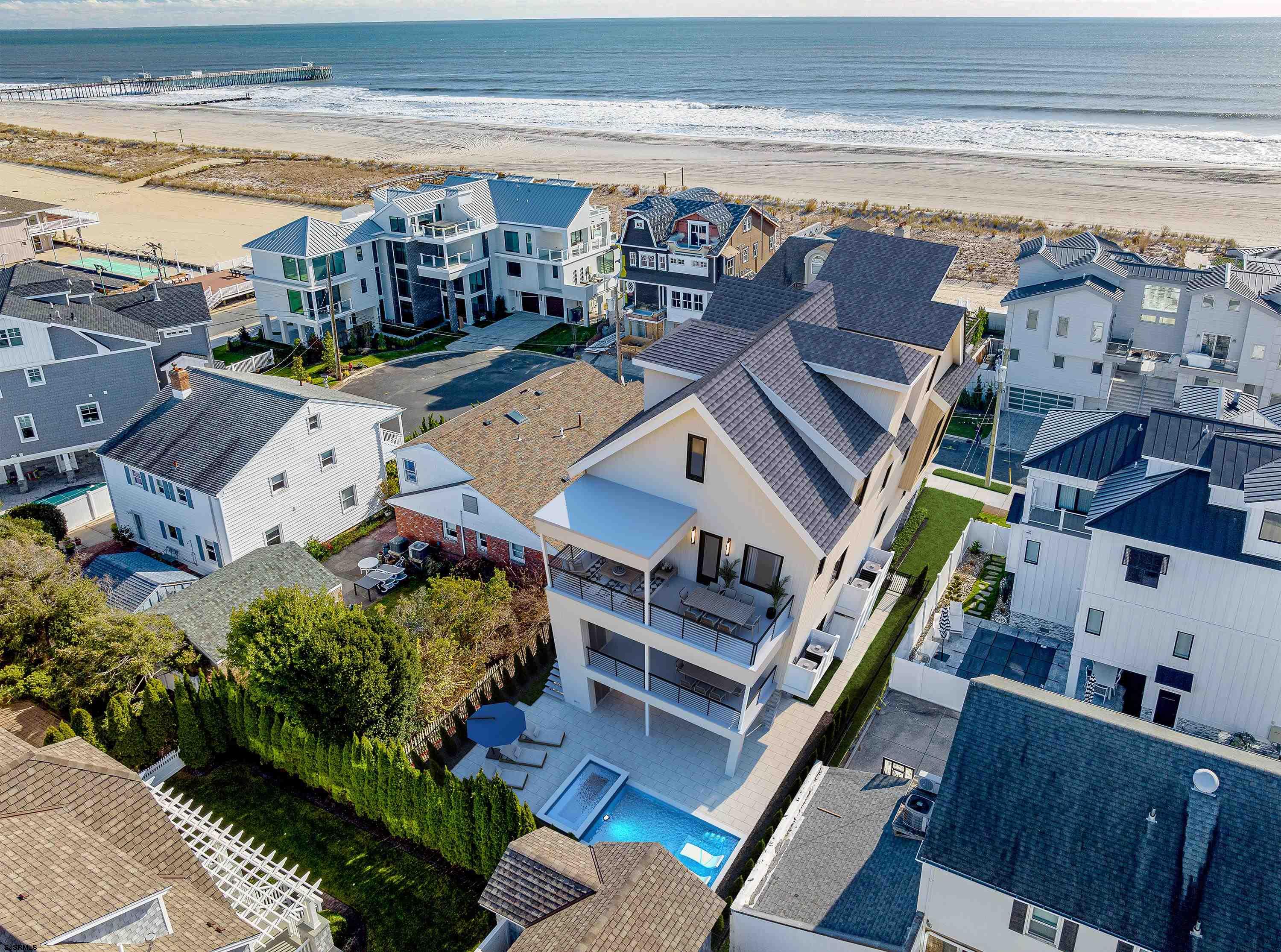 Margate, New Jersey 08402, United States, 6 Bedrooms Bedrooms, ,7 BathroomsBathrooms,Residential,Pending,9310