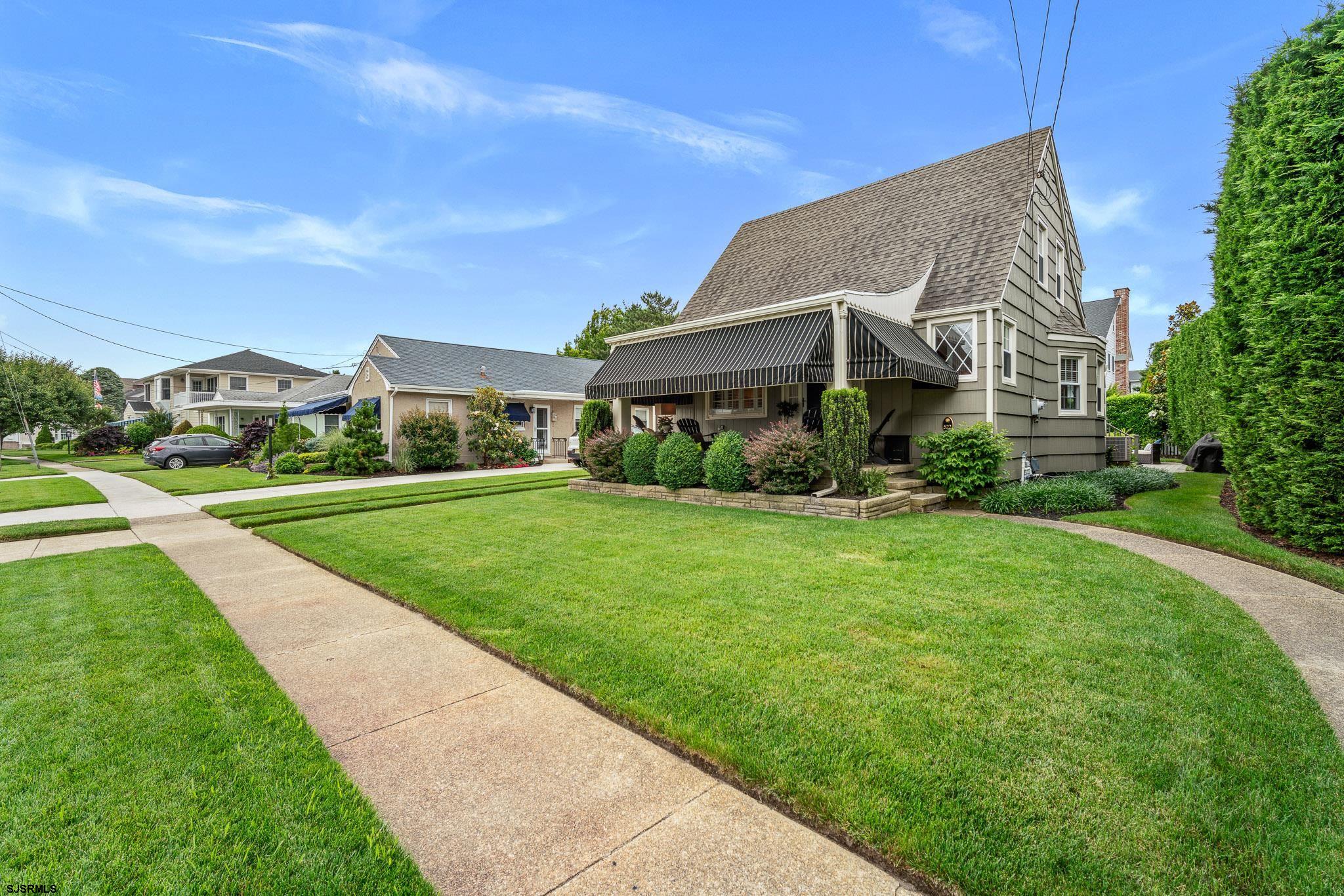 522 Waverly Blvd