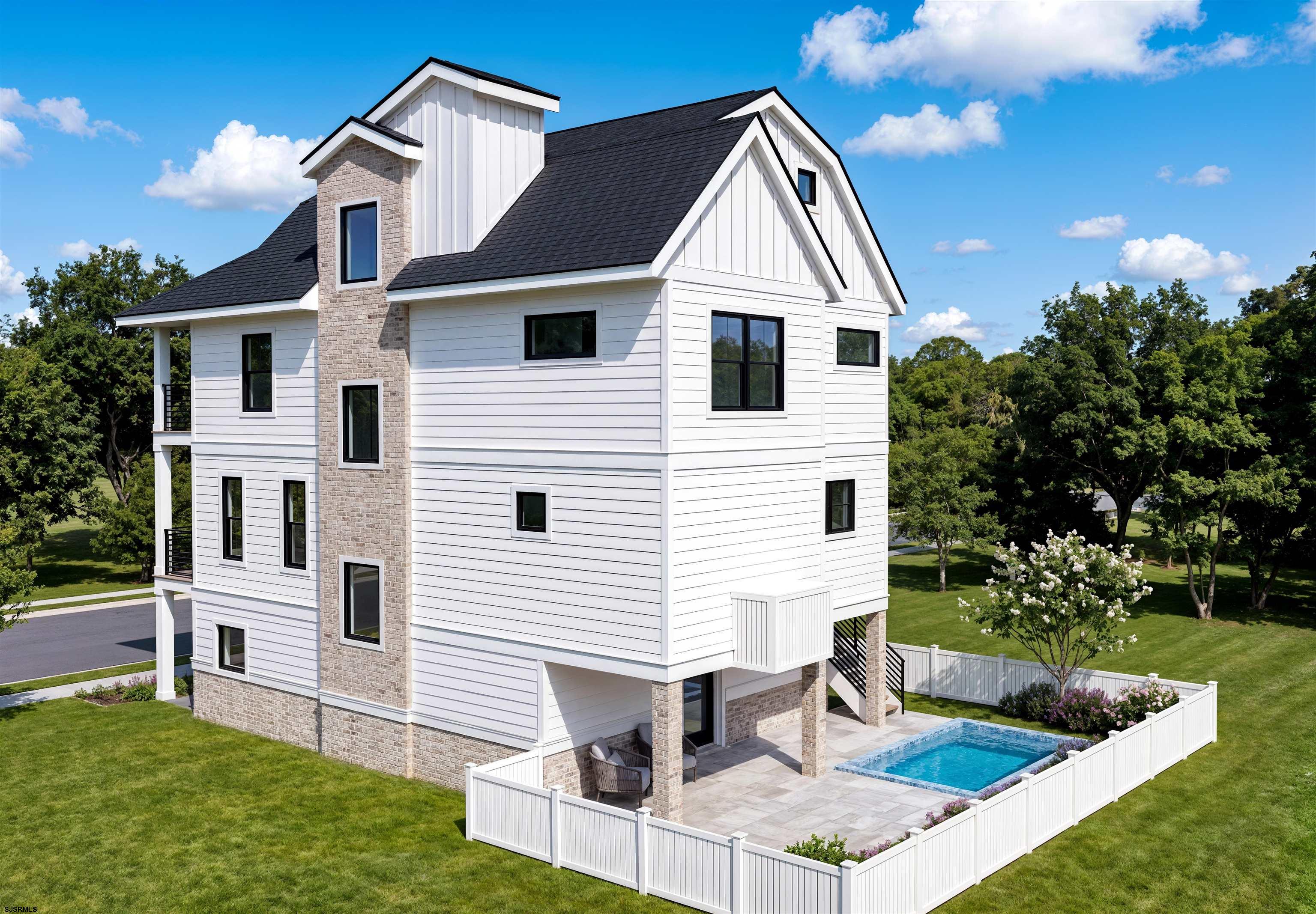 31 N Essex Ave