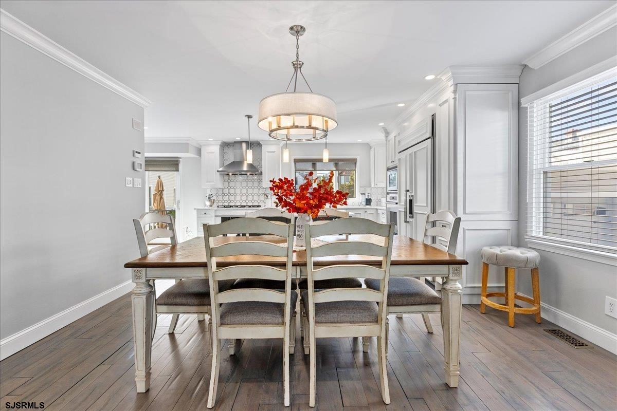 Margate, New Jersey 08402, United States, 3 Bedrooms Bedrooms, ,3 BathroomsBathrooms,Residential,Active,894