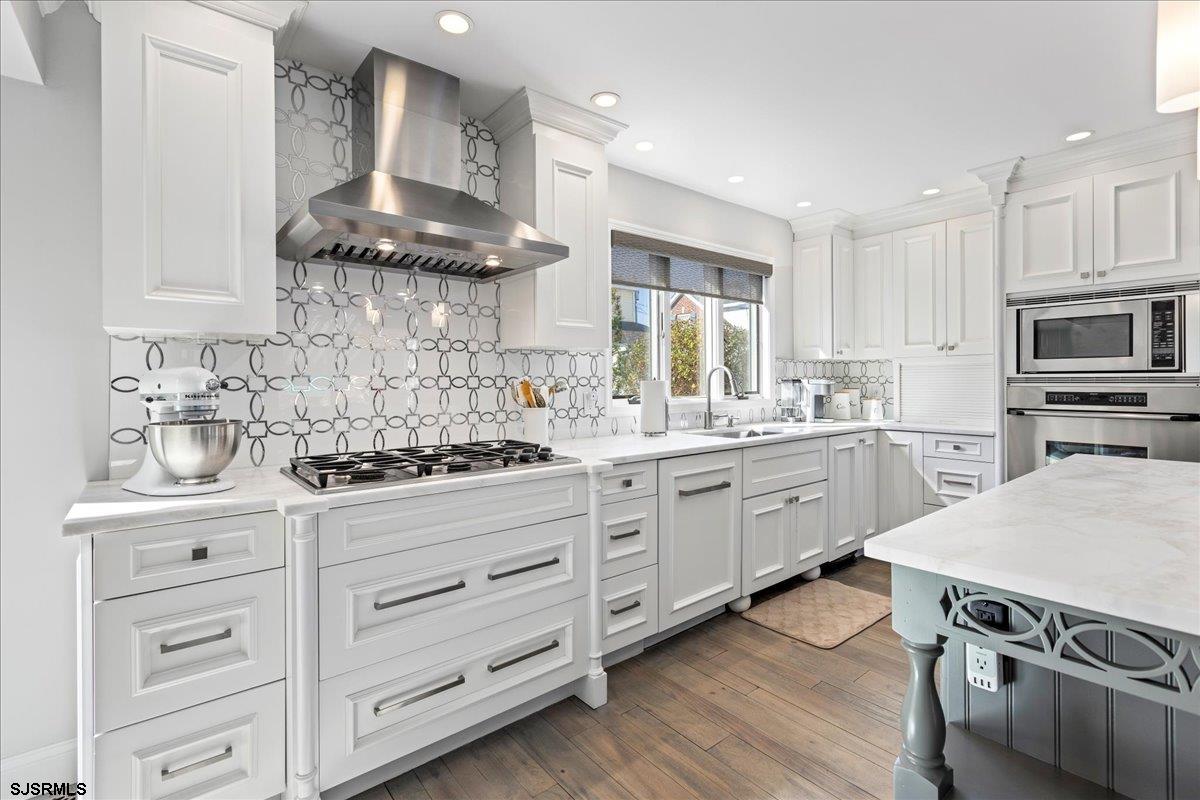 Margate, New Jersey 08402, United States, 3 Bedrooms Bedrooms, ,3 BathroomsBathrooms,Residential,Active,894