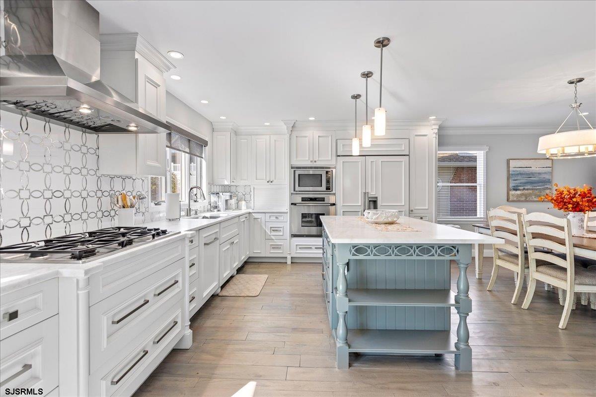 Margate, New Jersey 08402, United States, 3 Bedrooms Bedrooms, ,3 BathroomsBathrooms,Residential,Active,894