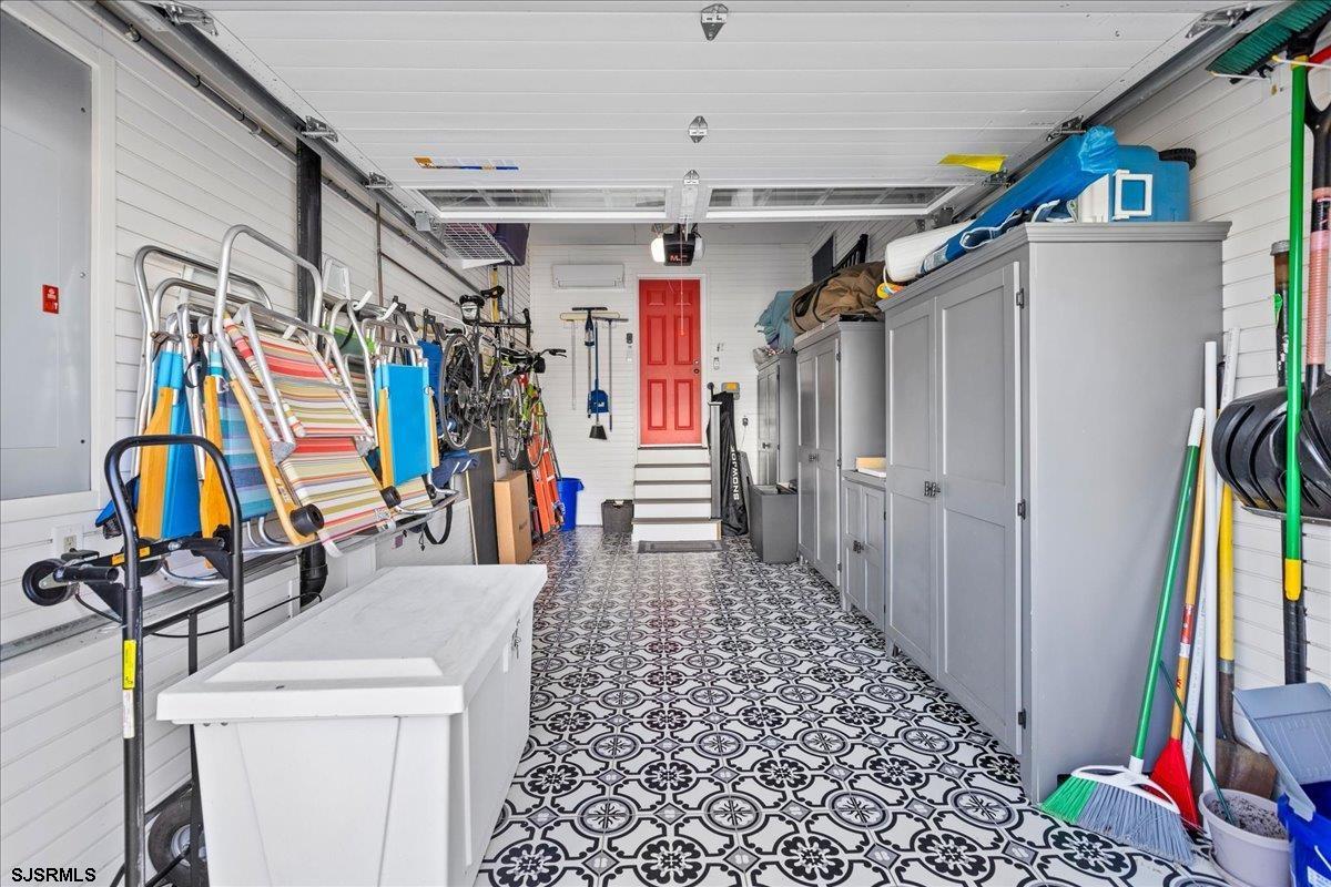 Margate, New Jersey 08402, United States, 3 Bedrooms Bedrooms, ,3 BathroomsBathrooms,Residential,Active,894