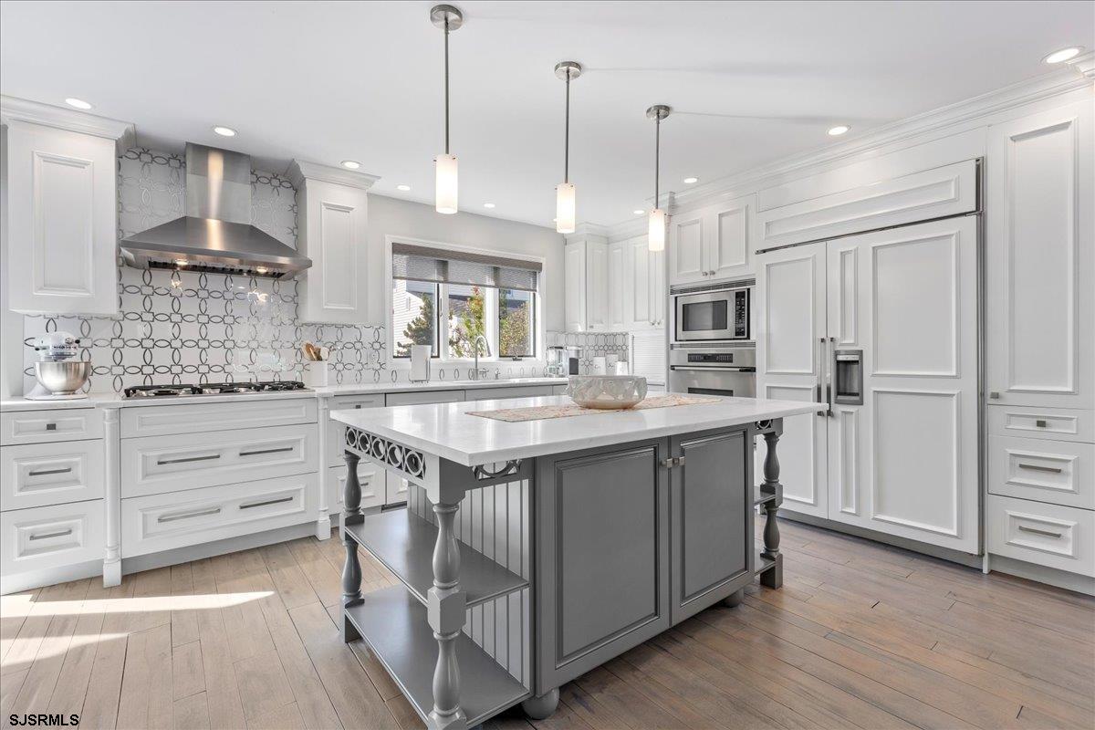 Margate, New Jersey 08402, United States, 3 Bedrooms Bedrooms, ,3 BathroomsBathrooms,Residential,Active,894