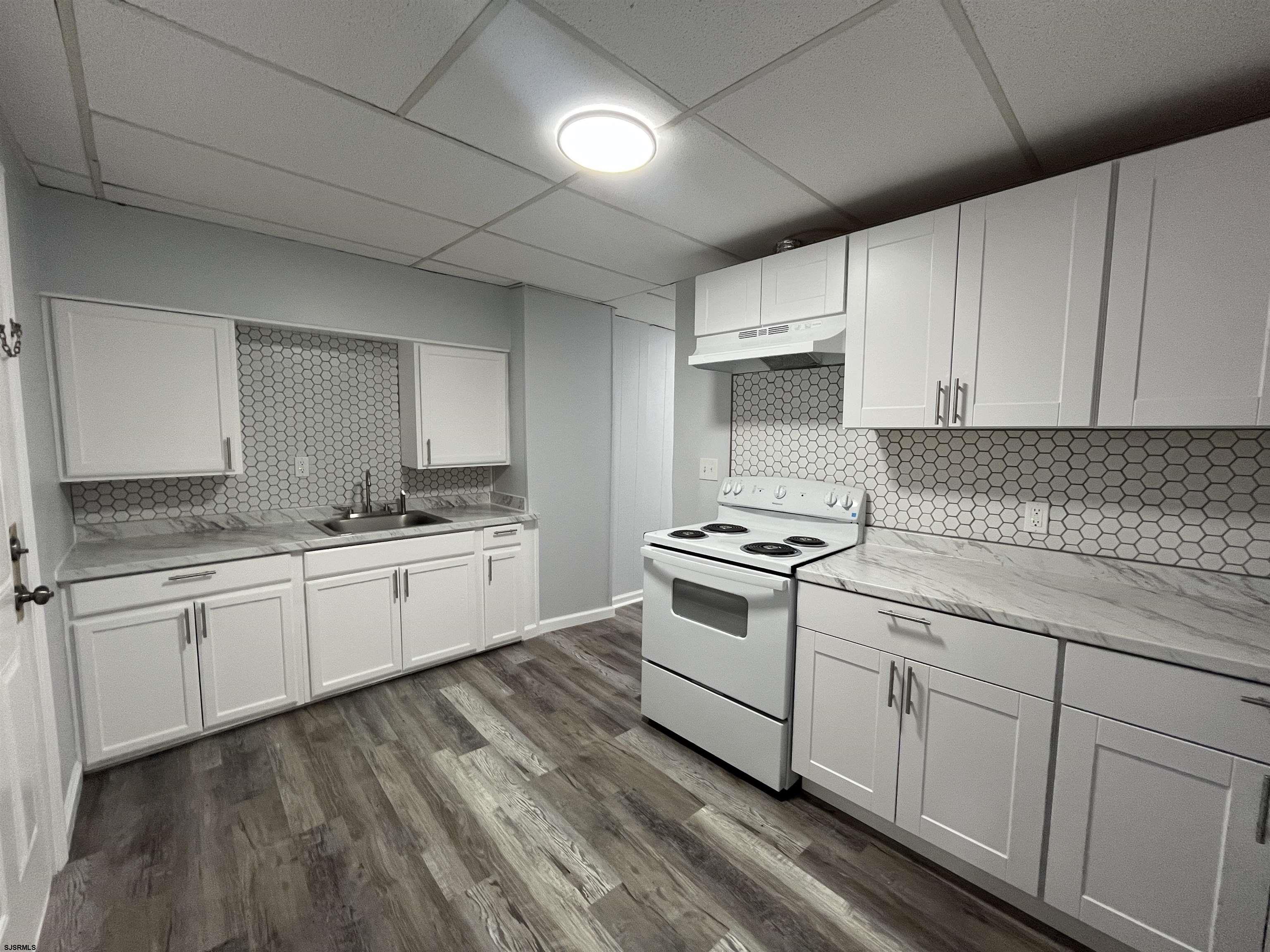 Atlantic City, New Jersey 08401, United States, 2 Bedrooms Bedrooms, ,1 BathroomBathrooms,Residential,Active,111370