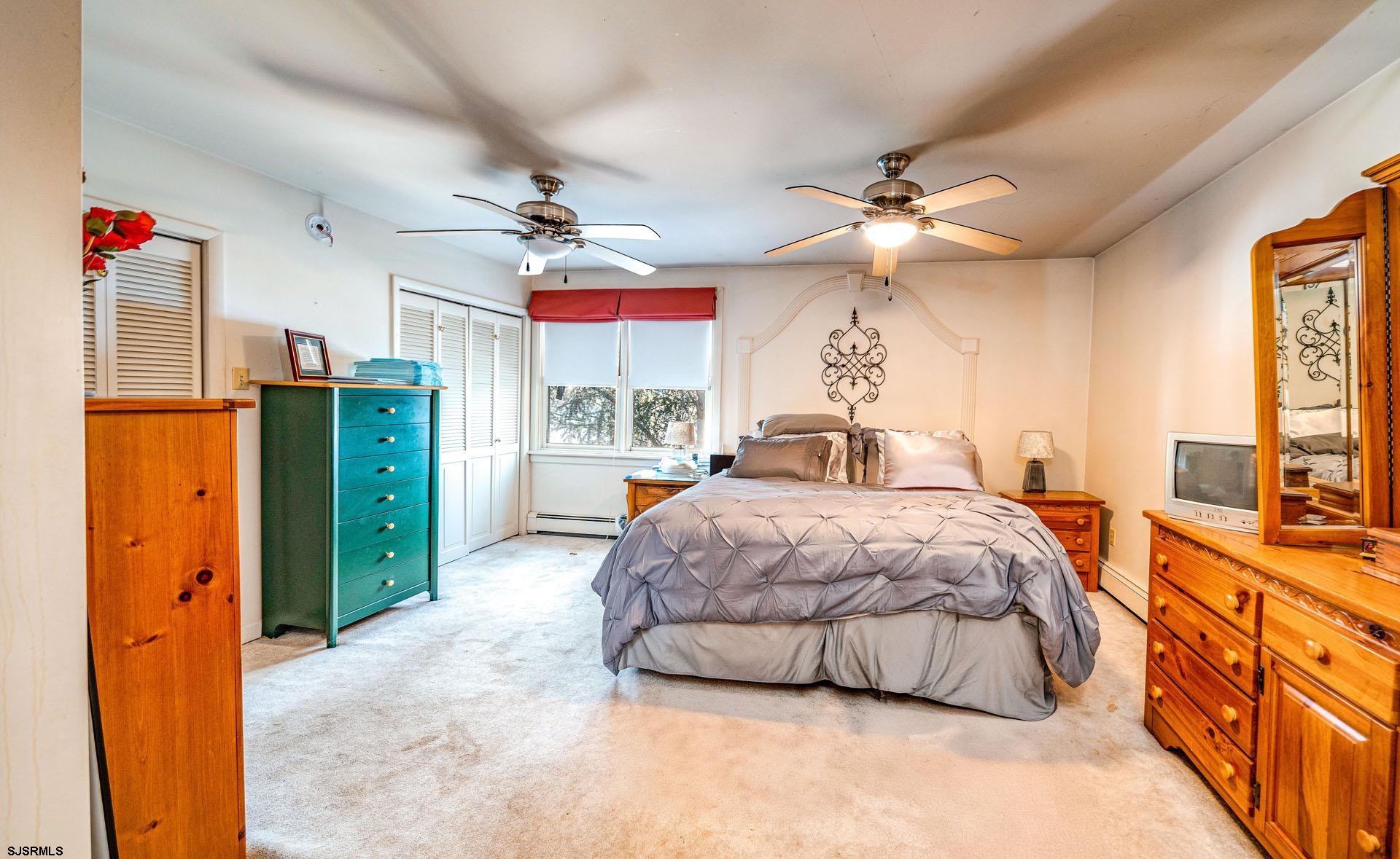 Dennis Township, New Jersey 08270, United States, 4 Bedrooms Bedrooms, ,3 BathroomsBathrooms,Residential,Active,147702