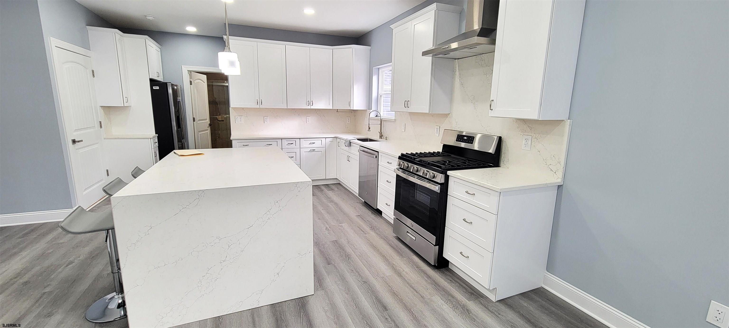 Absecon, New Jersey 08205, United States, 4 Bedrooms Bedrooms, ,4 BathroomsBathrooms,Residential,Active,89641