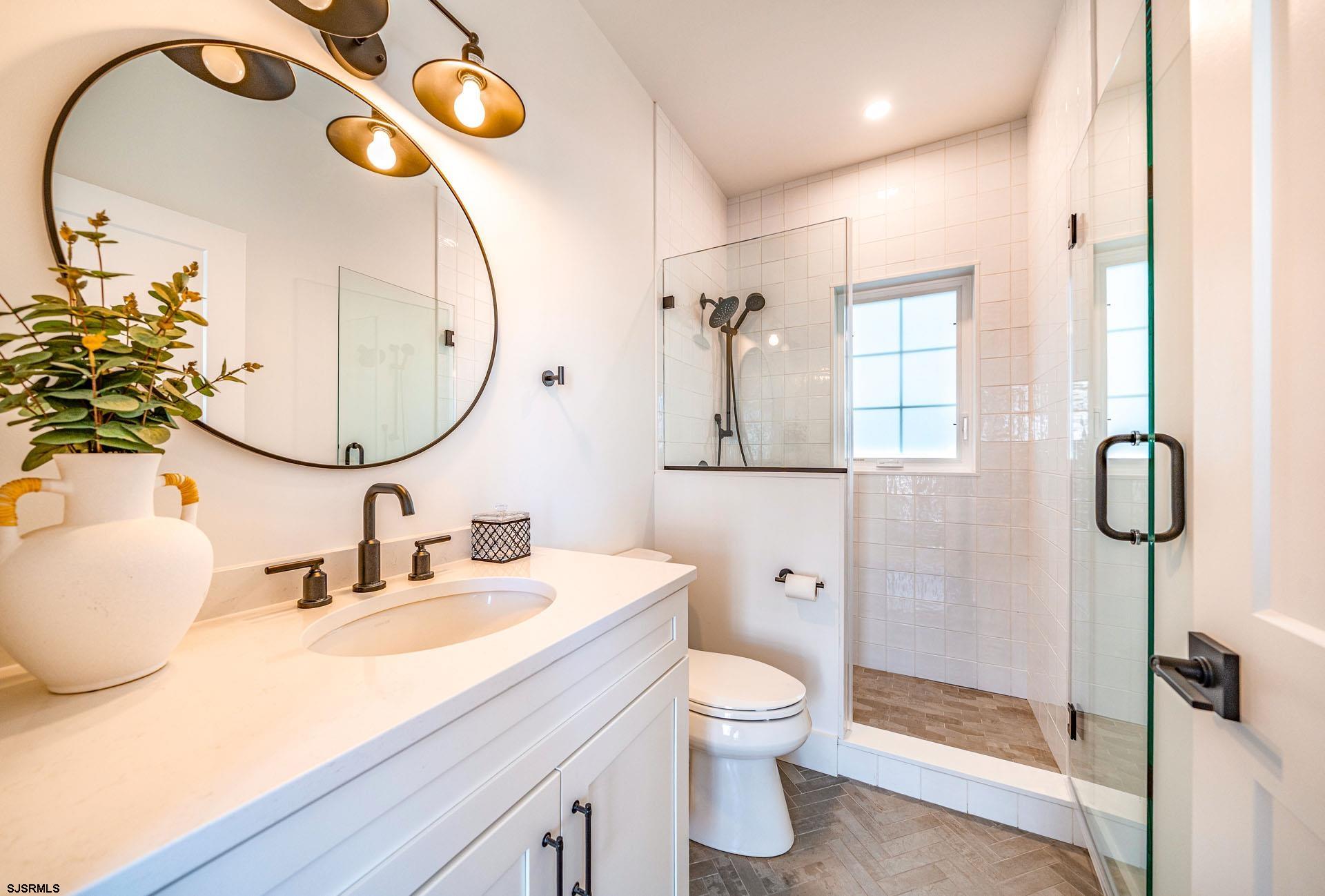 Ocean City, New Jersey 08226, United States, 5 Bedrooms Bedrooms, ,5 BathroomsBathrooms,Residential,Active,81887