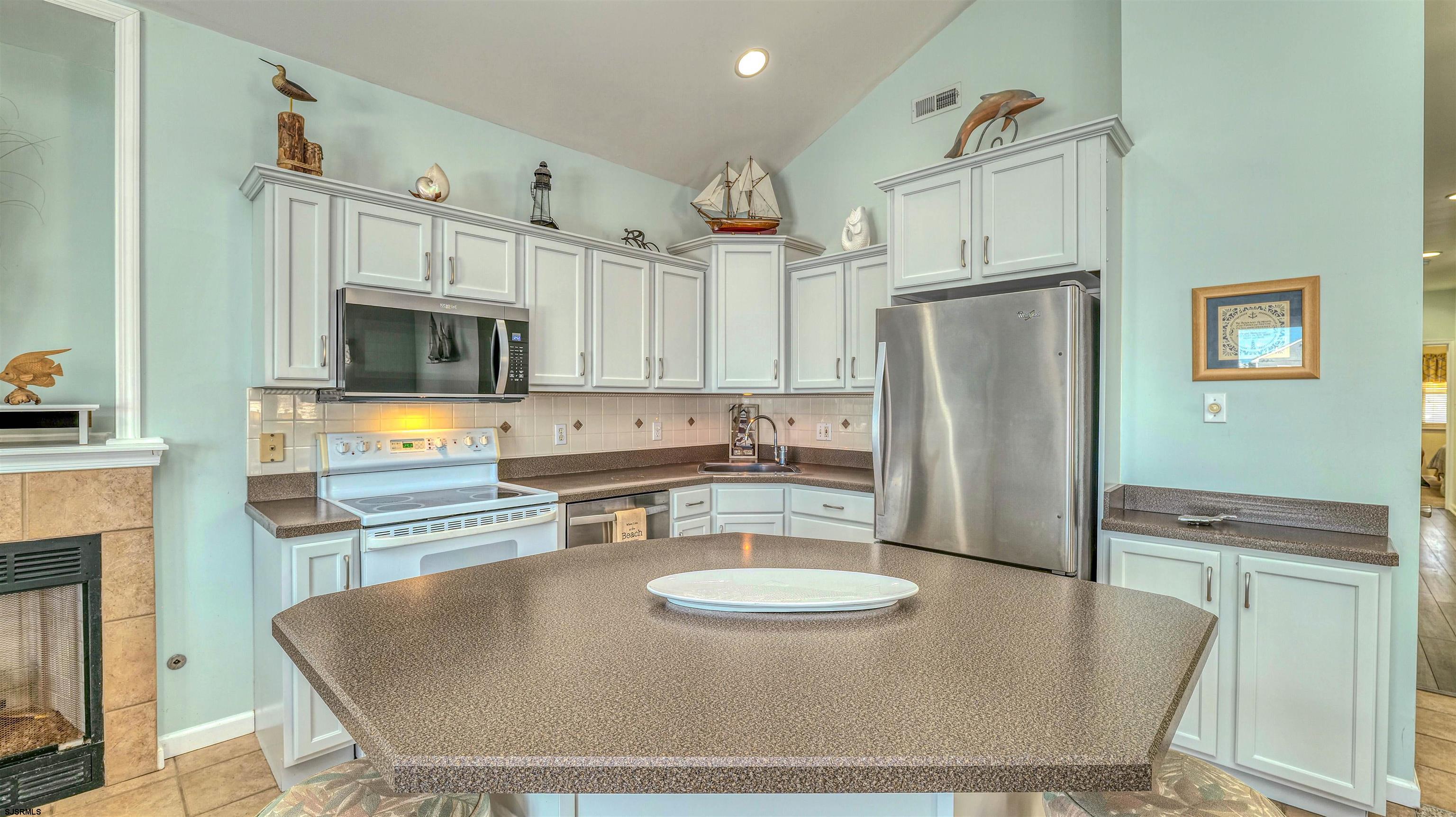 Ocean City, New Jersey 08226, United States, 3 Bedrooms Bedrooms, ,2 BathroomsBathrooms,Residential,Active,220716