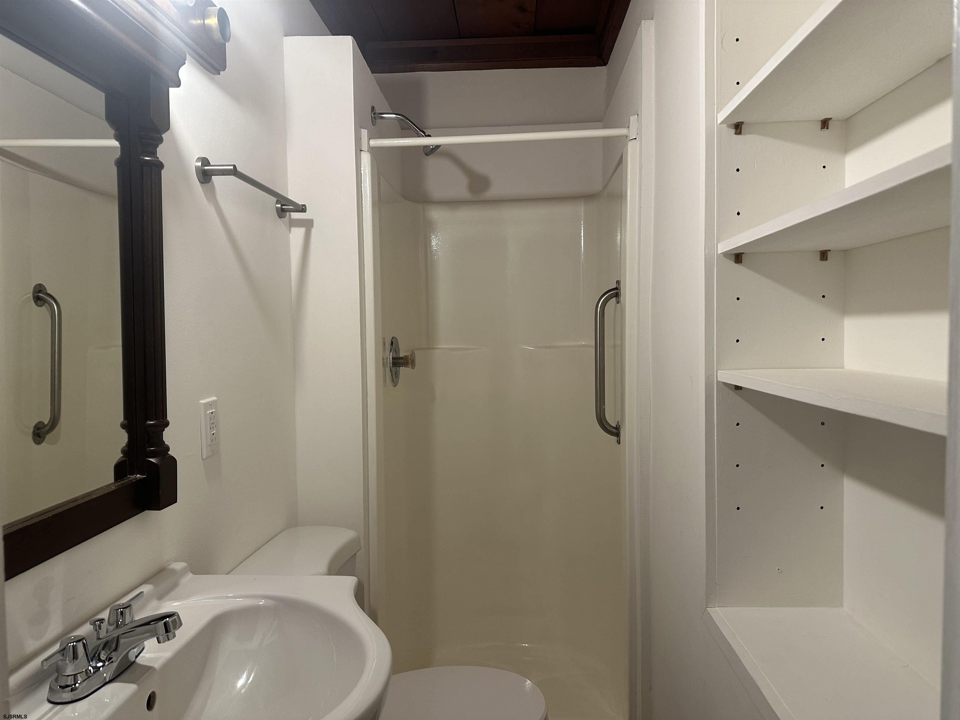 Galloway Township, New Jersey 08215, United States, 3 Bedrooms Bedrooms, ,2 BathroomsBathrooms,Residential,Active,27633