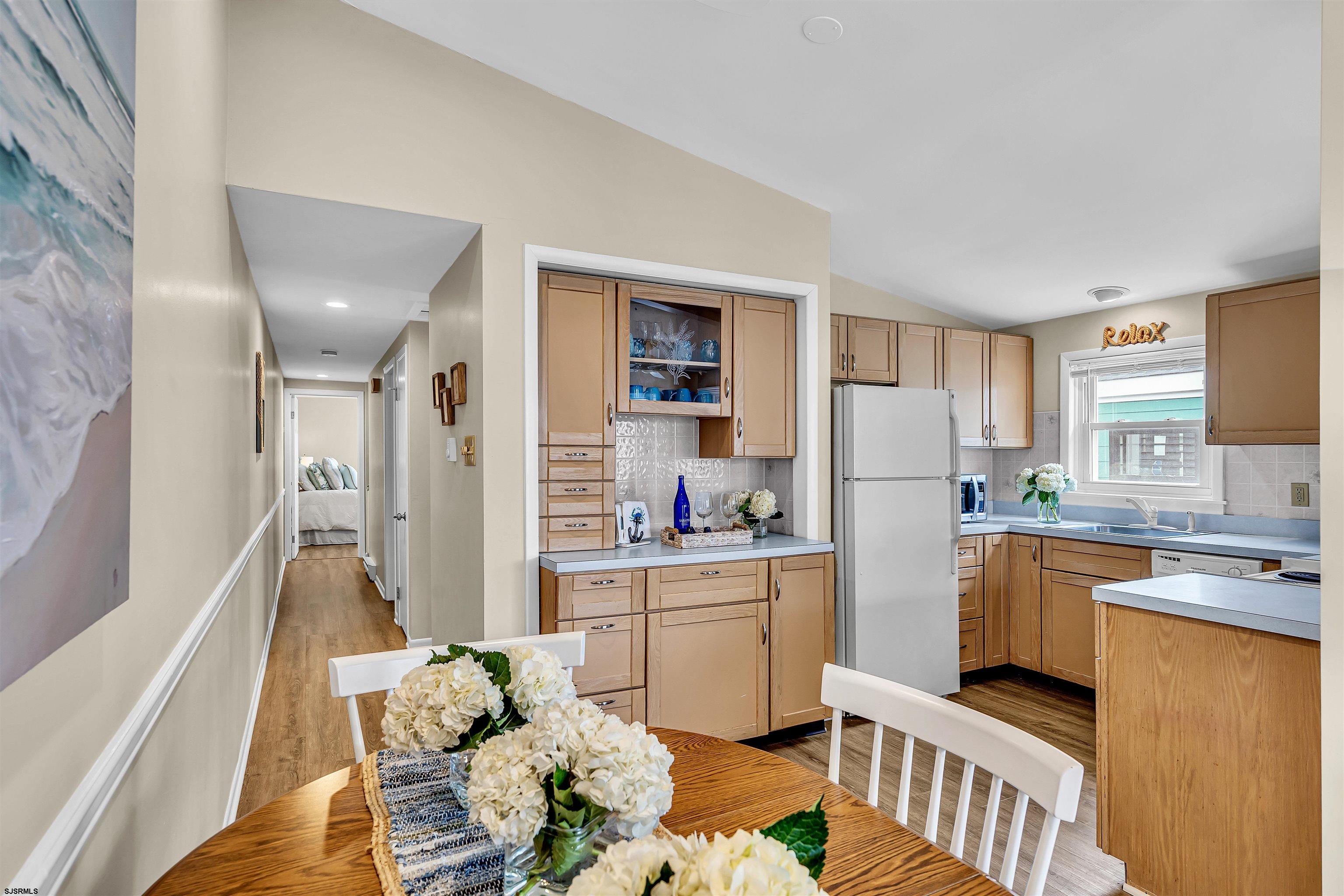 Ocean City, New Jersey 08226, United States, 2 Bedrooms Bedrooms, ,1 BathroomBathrooms,Residential,Active,187969